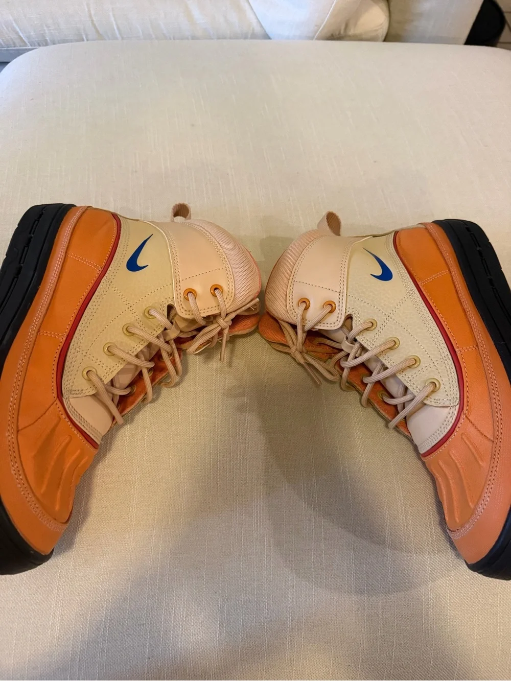 Nike Woodside 2 High ACG GS 'Sesame Hot Curry' Boots